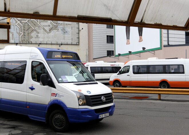 Augustā slēgs vairākus "Rīgas mikroautobusu satiksmes" maršrutus