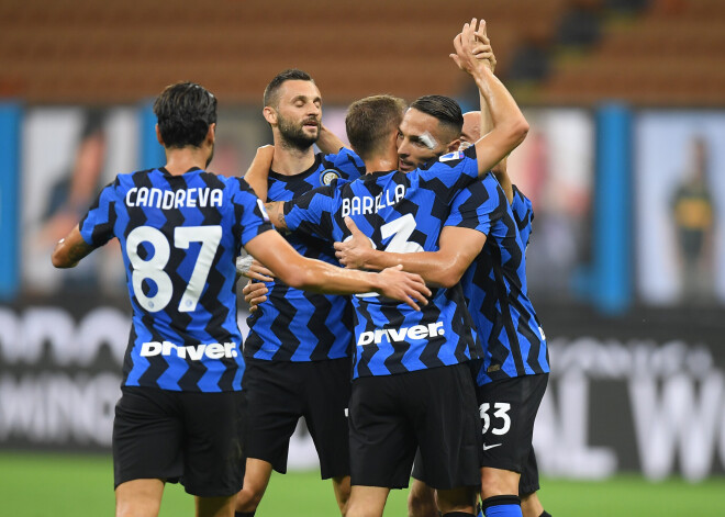 VIDEO: "Inter" neklātienes cīņā ar "Atalanta" nosargā otro vietu Itālijas A sērijā