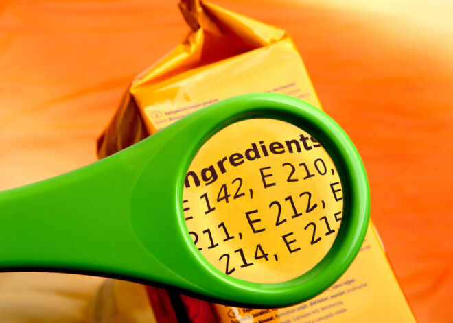 Названы коды пищевых добавок, которые вызывают развитие рака