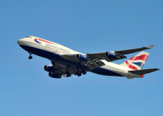 Lidasbiedrības "British Airways" Boeing 747 lidmašīna