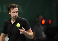 Tenisists Ernests Gulbis Igaunijas-Latvijas tenisa izlašu turnīrā "Merks Cup" Tallinā.