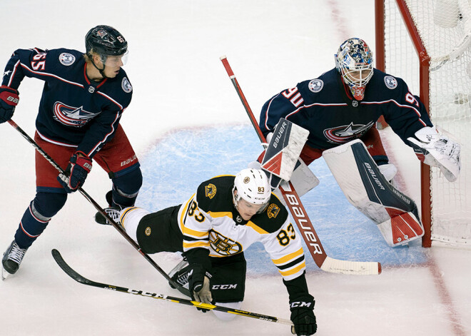 Merzļikins vienīgajā pārbaudes mačā ielaiž vienus vārtus un palīdz "Blue Jackets" izcīnīt uzvaru