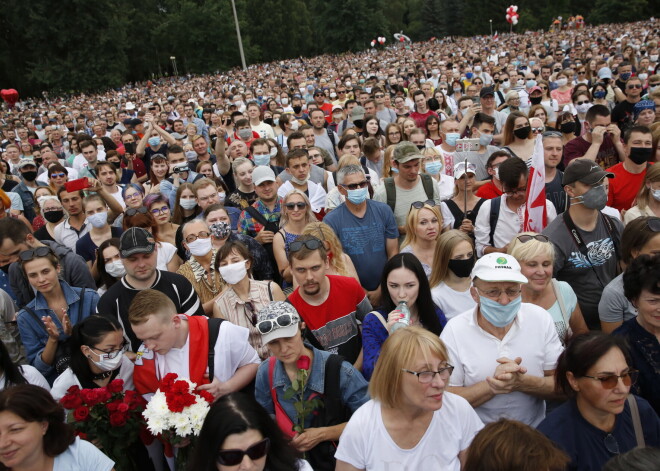 Latvijas likumsargi palīdzējuši Lukašenko?