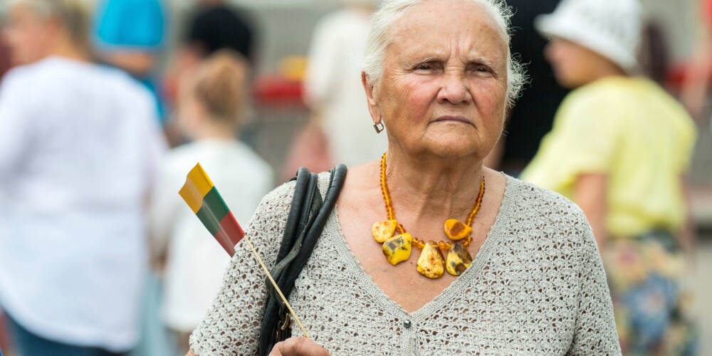 Lietuva prognozē nabadzības riska līmeņa paaugstināšanos
