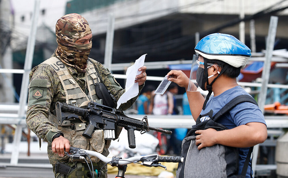 Covid-19 Filipīnās: galvaspilsētā un apkārtējos rajonos atjaunoti stingri ierobežojumi