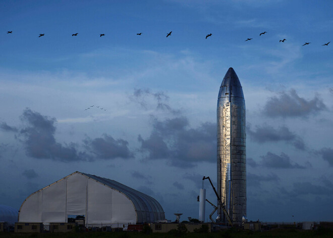 "SpaceX" sekmīgi izmēģinājis Marsa raķetes prototipu