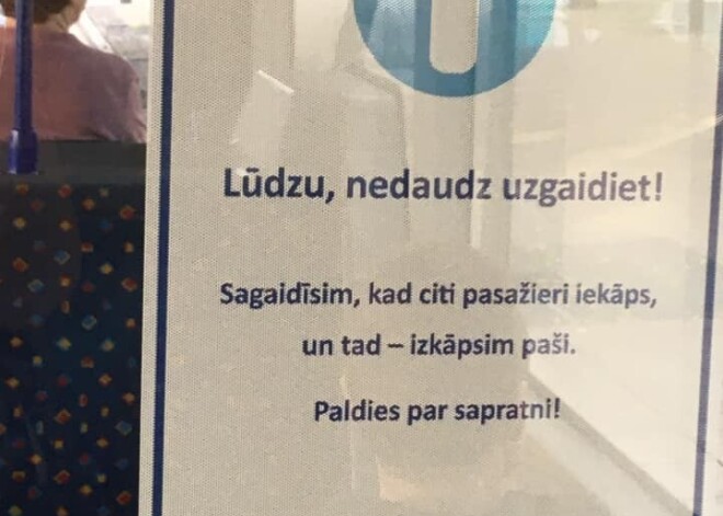 Rīgas trolejbusa pasažierus samulsina neloģiski absurda prasība