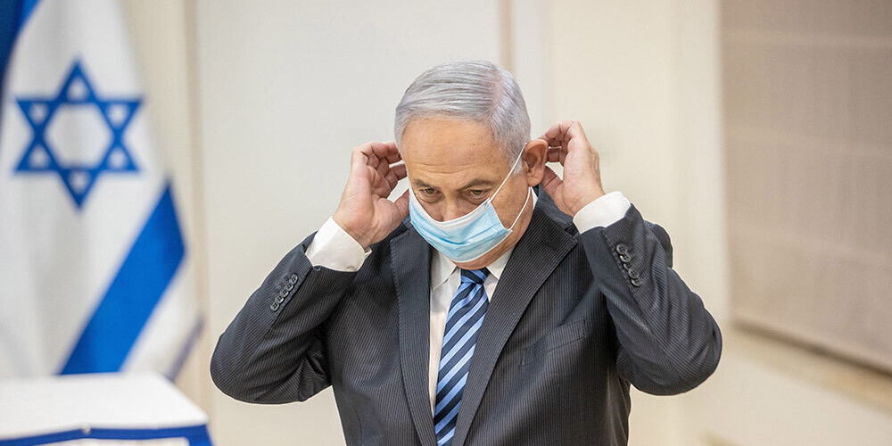 Benjamins Netanjahu dzimis 1949. gada 21. oktobrī. Vinš ir pašreizējais Izraēlas premjerministrs, pārstāv Likud partiju. Tāpat ir pašreizējais Likud priekšsēdētājs. Netanjahu ir pirmais un pašlaik vienīgais valsts premjerministrs, kas dzimis Izraēlā. 1967. gadā pievienojās Izraēlas aizsardzības spēkiem. Laikā no 1984. līdz 1988. gadam bija Izraēlas pārstāvis ANO. 1996. gada jūnijā pirmoreiz kļuva par Izraēlas premjerministru, šajā amatā esot līdz 1999. gada jūlijam. Pēc tam viņš pameta politiku pēc korupcijas skandāla. 2002. gadā B. Netanjahu atgriezās kā Ārlietu ministrs, vēlāk bija arī Finanšu ministrs. 2005. gada decembrī otrreiz kļuva par Likud partijas priekšsēdētāju. Pēc gada kļuva arī par opozīcijas līderi Knesetā. 2009. gada vēlēšanās viņa partija guva uzvaru un pats B. Netanjahu kļuva par Izraēlas premjerministru