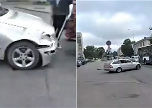 VIDEO: jaunieši Vecmīlgrāvī ar zagtu auto izraisa vairākas avārijas, pārraidot notiekošo soctīklos