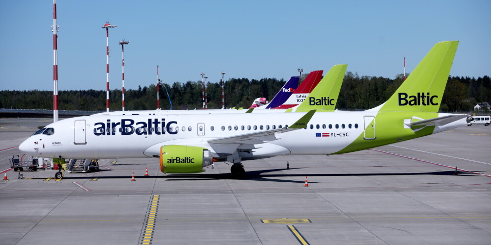 "airBaltic" katru nedēļu pārskata lidojumu grafiku
