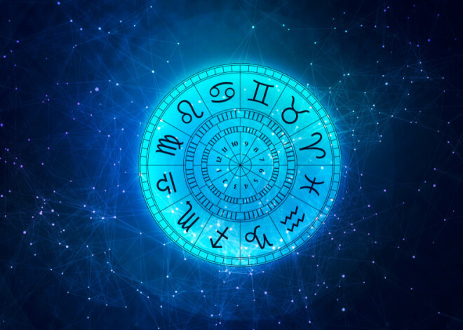 Гороскоп для всех знаков зодиака на 12 августа