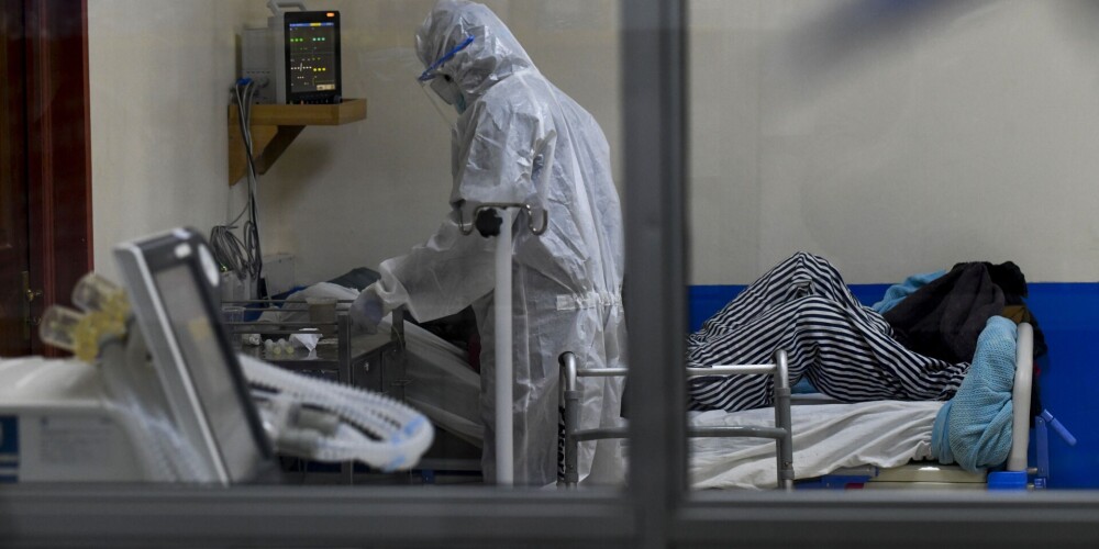 Dezinformācija par jauno koronavīrusu izraisījusi simtiem cilvēku nāvi