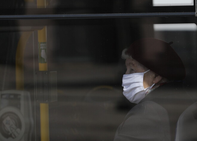 Latvijā reģistrēti desmit jauni Covid-19 slimnieki; visu saslimšanu cēloņi ir noskaidroti