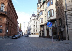 Rīgas svētku laikā vietām gaidāmi satiksmes ierobežojumi