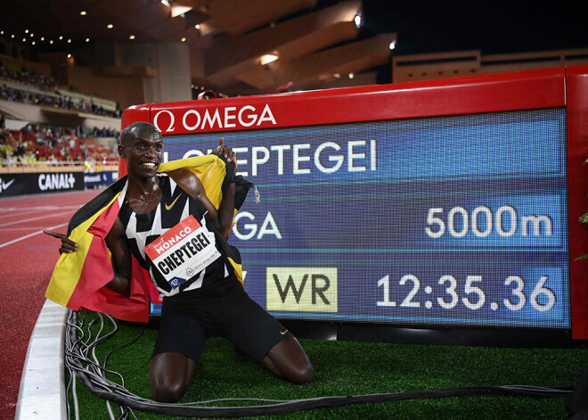 Skrējējs Čeptege Dimanta līgas sacensībās 5000 metru distancē labo 16 gadus vecu pasaules rekordu