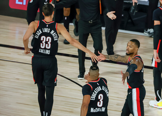 "Trail Blazers" atgūstas spēles galotnē un izcīna pēdējo ceļazīmi uz NBA "play-off"