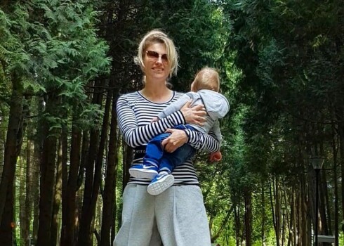 Экс-жена Марата Башарова опубликовала фото годовалого сына