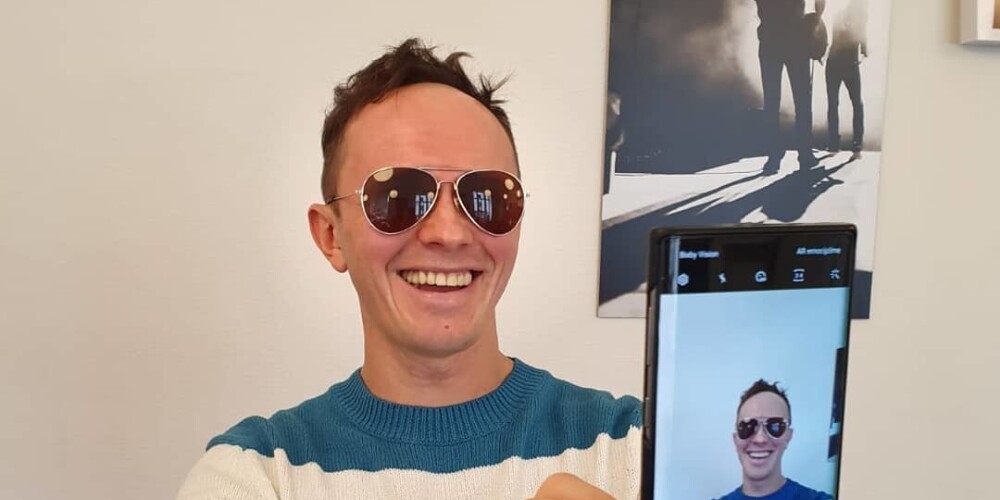 Ре́нарс Ка́уперс (латыш. Renārs Kaupers, родился 1 сентября 1974, Елгава) — латышский певец, лидер и вокалист латвийской рок-группы Brainstorm (Prāta Vētra). Активно принимает участие в музыкальной жизни Латвии, участник и соавтор музыки и текстов многих проектов. С 2010 года, по настоящее время, один из основателей и участников музыкального фонда им.И.Зиедониса "Viegli