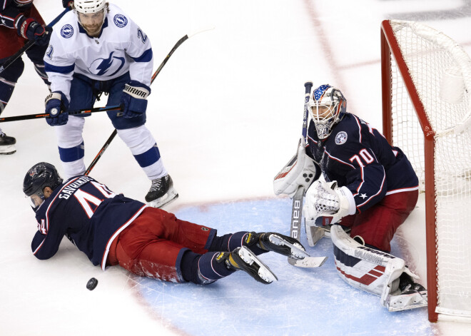 "Blue Jackets" nonāk zaudējuma attālumā no sezonas beigām