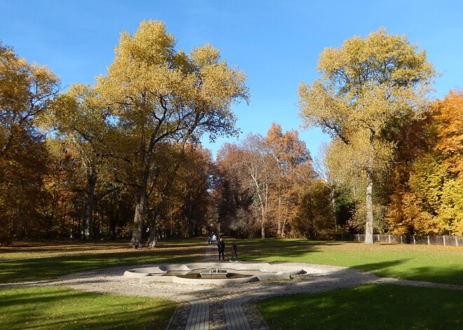 Neaprakstāms skaistums. Viena diena Skrīveru dendroloģiskajā parkā