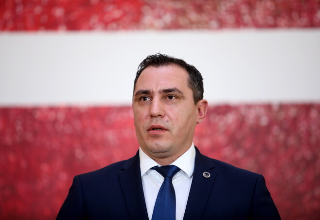 Saeimas Izglītības, kultūras un zinātnes komisijas Sporta apakškomisijas priekšsēdētājs Sandis Riekstiņš: „Cilvēkam kompass pamatīgi saplīsis!”