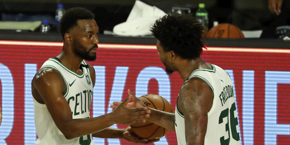 VIDEO: "Celtics" nonāk uzvaras attālumā no iekļūšanas nākamajā kārtā; "Nuggets" bezcerīga sakāve