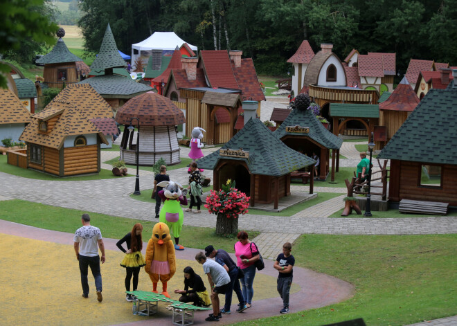 Tērvetes dabas parks ir viena no iecienītākajām brīvdabas atpūtas vietām Latvijā, bet aizvadītajās brīvdienās tā svinēja kādus īpašus svētkus - Sprīdīša vārdadienu.