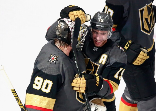 "Golden Knights" ar graujošu uzvaru sāk NHL Rietumu konferences pusfinālu