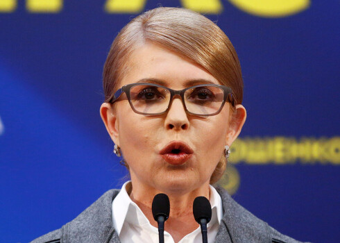 Ar Covid-19 saslimusī Timošenko pieslēgta mākslīgās elpināšanas aparātam