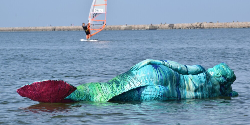 Egona Peršēvica izveidotā lielformāta skulptūra Karostas nāra