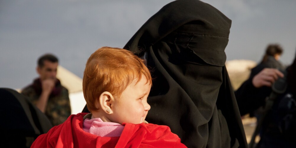 Baisā ārzemju sieviešu un bērnu dzīve "Islāma valsts" kalifāta drupās