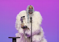 MTV Mūzikas video balvu ceremonijā triumfē "Lady Gaga"