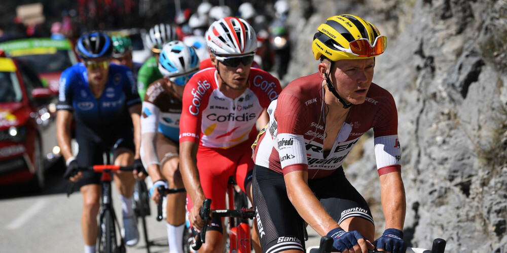 "Tour de France" piektajā posmā latvieši finišē ārpus pirmā simta