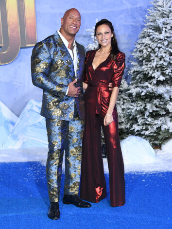 Dveins Džonsons ar sievu Lorēnsu Hašjanu.