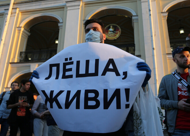 ES mudina Krieviju sadarboties Navaļnija lietā, neizslēdz sankcijas