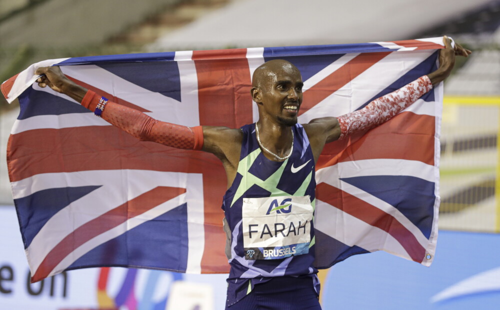 Farah returns to the stadium with a world record in the hour race