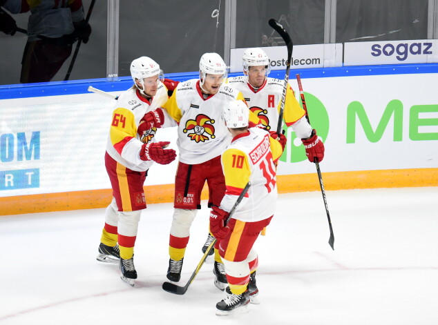 Kontinentālās hokeja līgas spēle "Arēnā Rīga", kurā tiekas Rīgas "Dinamo" un Helsinku "Jokerit" komandas.