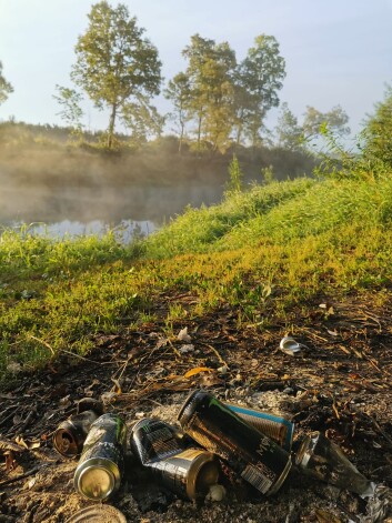 Pēc dzīrotājiem Aiviekstes krastā...