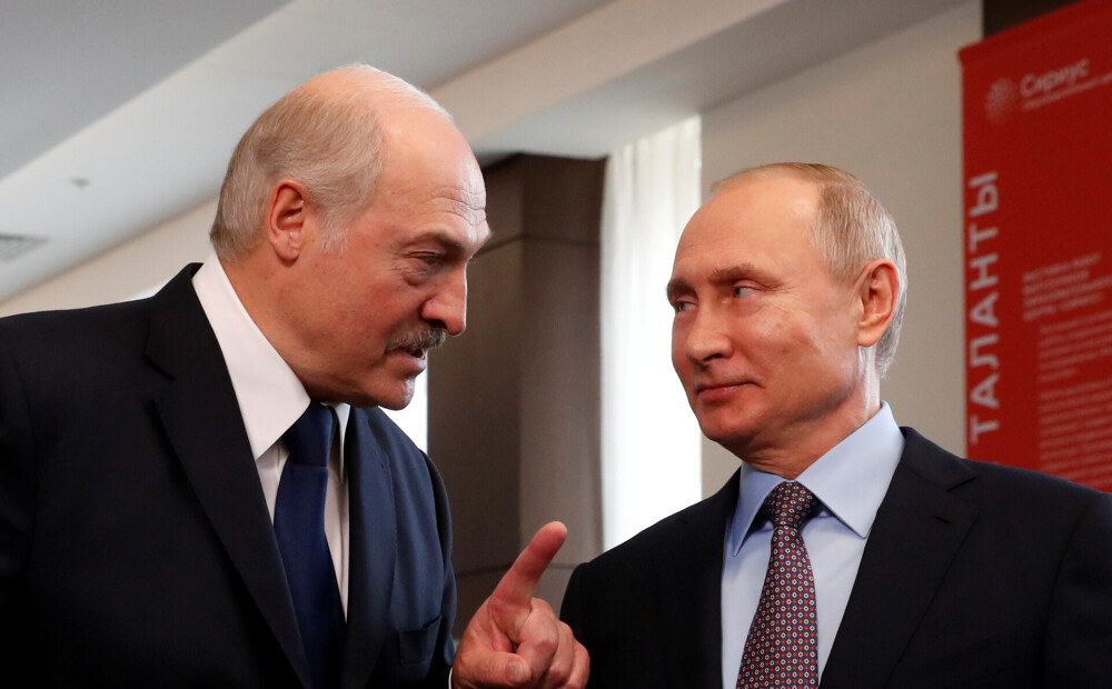 Pirmdien klātienē tiksies Putins un Lukašenko