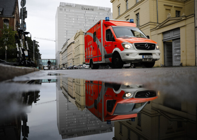 "Der Spiegel": Navaļnijs ir saindēts ar daudz stiprāku "Novičok" formu