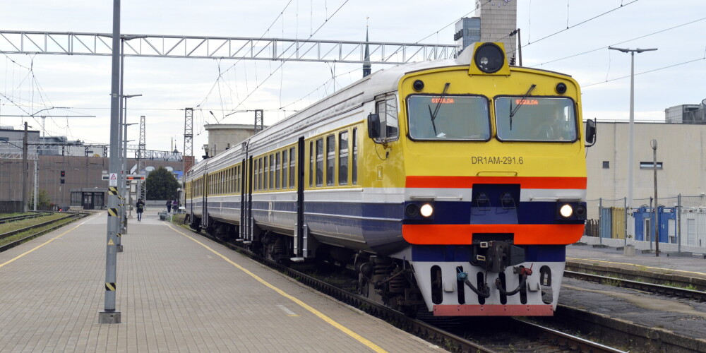 Vāc parakstus par "Pasažieru vilciena" zīmola saglabāšanu