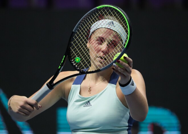 Arī Ostapenko Romas WTA "Premier" turnīrā zaudē pirmajā kārtā