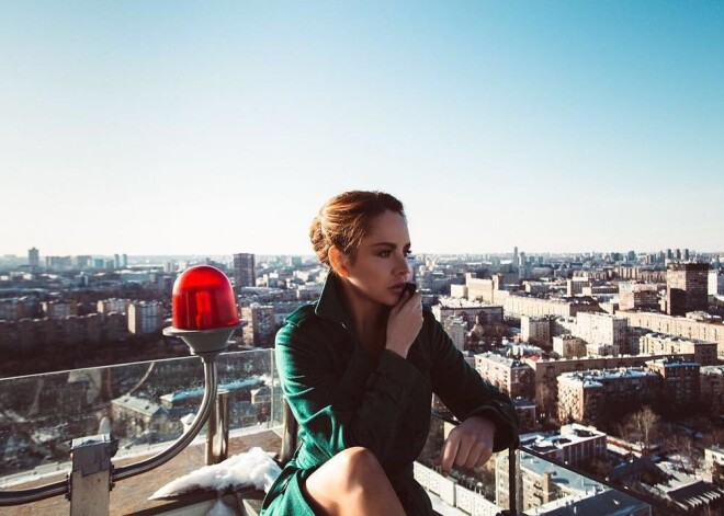 Папарацци удалось снять на видео "пропавшую" певицу МакSим