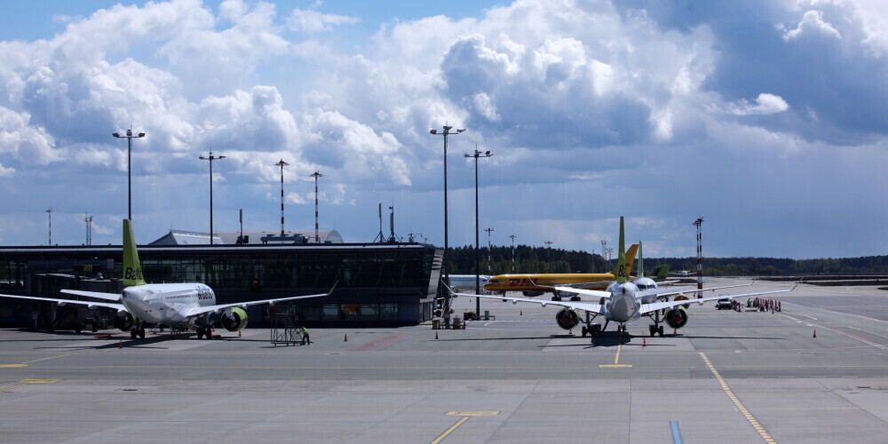 Потеряли деньги и не попали в Ниццу: airBaltic разозлила пассажиров