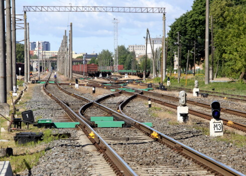 Astoņas būvnieku apvienības vēlas piedalīties "Rail Baltica" projekta realizēšanā