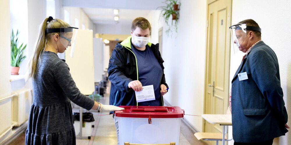 Balsu pieskaitīšana trīs Rīgas vēlēšanu iecirkņos notiks ceturtdienas vakarā
