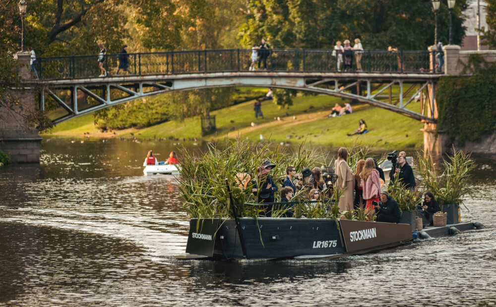 PHOTO: a new autumn fashion season has opened on the Riga Canal with an unprecedented view