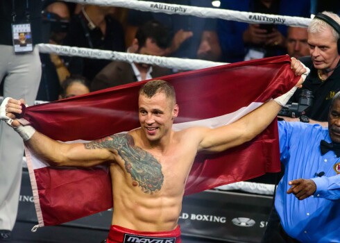 Mairis Briedis 26. septembrī aizvadīs līdz šim svarīgāko cīņu karjerā. Turēsim īkšķus!