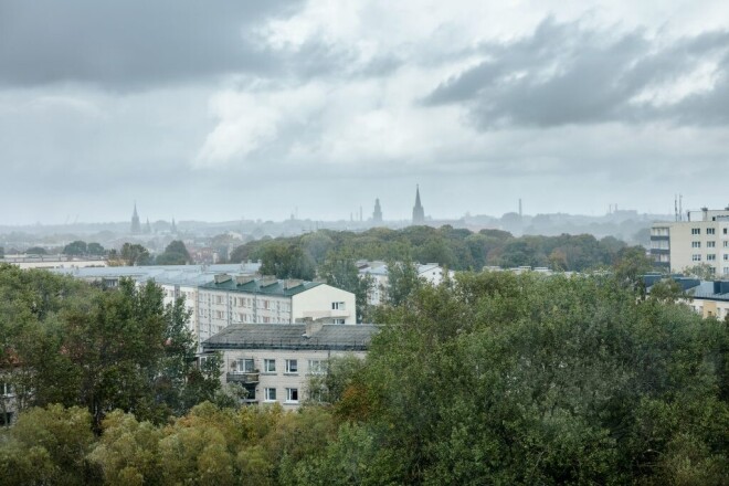 Pirms 40 gadiem uzskatīja, ka kinemotogrāfiski viens no veiksmīgākajiem Liepājas atmosfēras tvērieniem bija filmā “Rokas augšā!”.