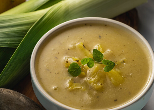 Puravu un kartupeļu zupa